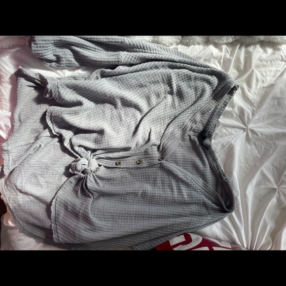 Urban Outfitters Out From Under JoJo Oversized Button Up Knit Top S/M - Picture 4 of 4